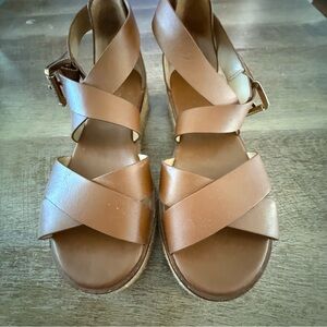 Michael Kors Brown Sandals with Elegant Knot Design